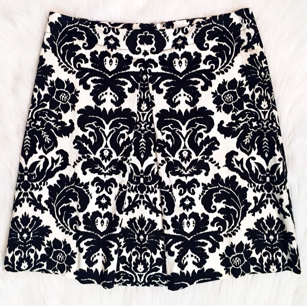 Ann Taylor LOFT Petites Black & White Damask Skirt